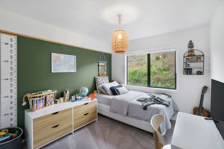 47 Percy Kinsman Crescent Riverstone Terraces_13