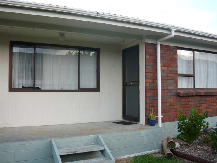 18 Doctors Hill Road_1