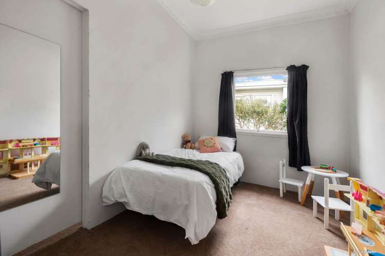 13 Miller Street Point Chevalier_11