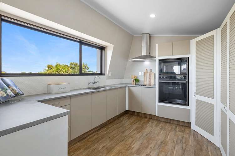 8 Julian Place Westown_8