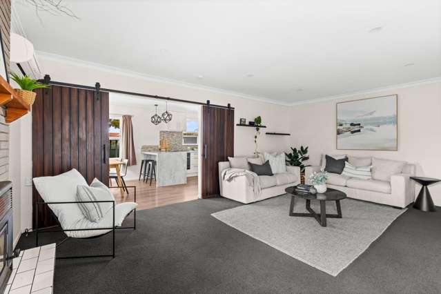 218 Sunnybank Crescent Camberley_1