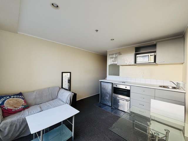 402/72 Nelson Street Auckland Central_2