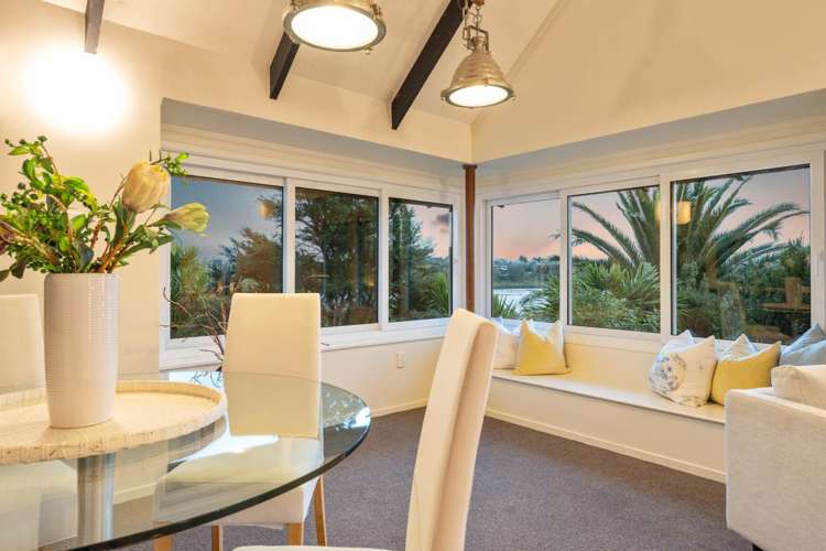 2 The Terrace Herald Island_11