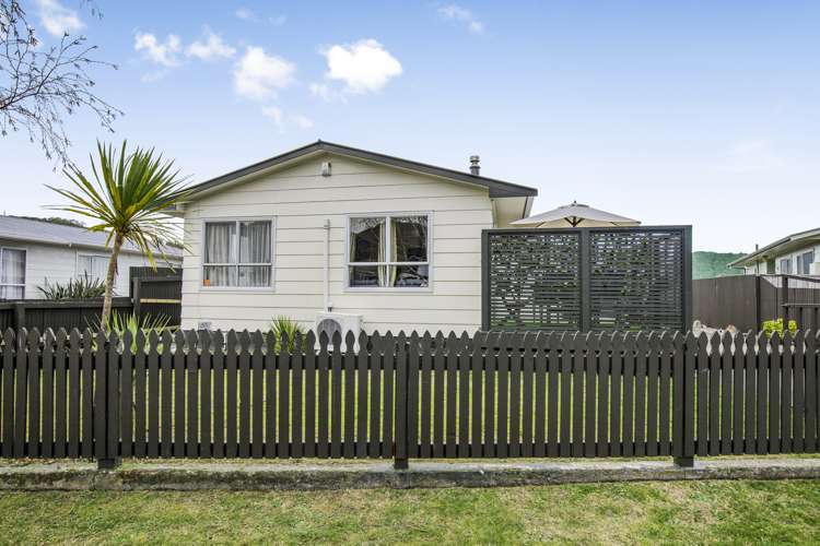 8 Rakaia Grove Wainuiomata_17