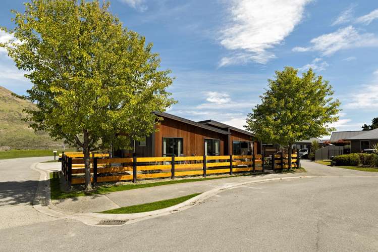 2 Mulbury Way Lower Shotover_24