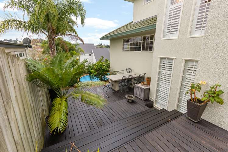 108 Frederick Street Hillsborough_18