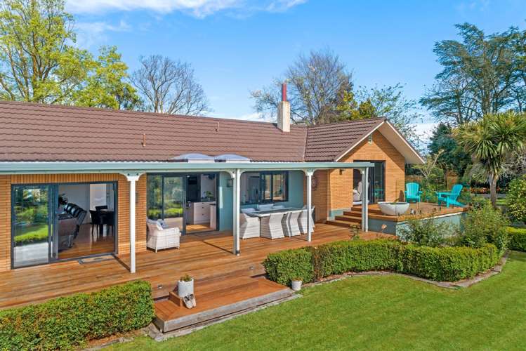 166 Main Road Matawhero_13