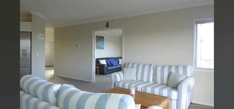 12 Kahurangi Heights Aotea_7