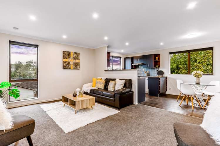 2/4 Elizabeth Drive West Harbour_7