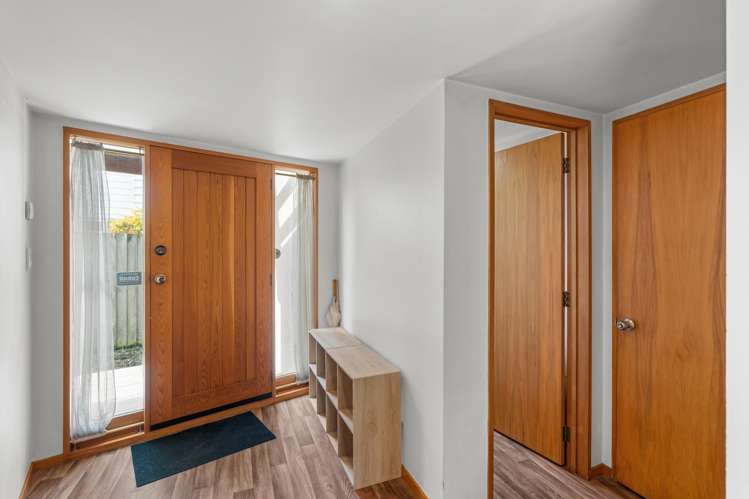 2/173 Idris Road_2