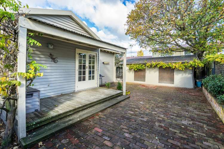 20 Bond Street Waltham_11