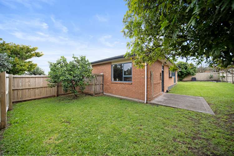 16 Eastland Road Flat Bush_16