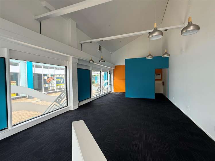 Shop 10, 22 Bay Road Kilbirnie_6