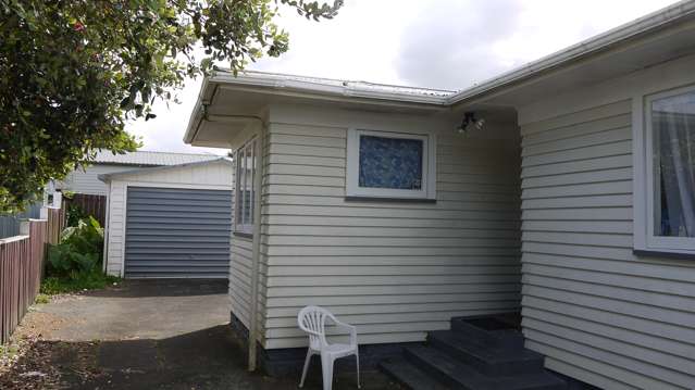 6 Balfour Road Manurewa_1