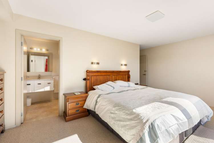 10 Henderson Drive Alexandra_9