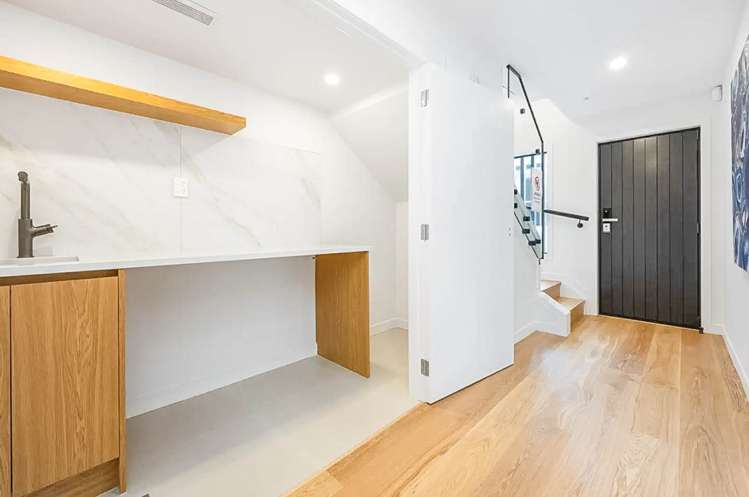 2/12 King Edward Avenue Epsom_13