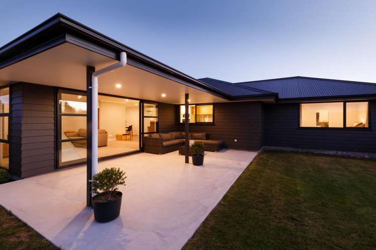 10 Peckham Lane Ashhurst_18