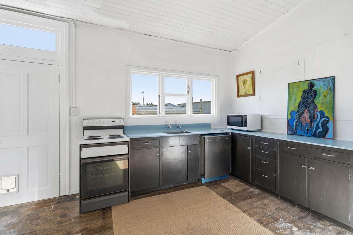 6 Surrey Street_4