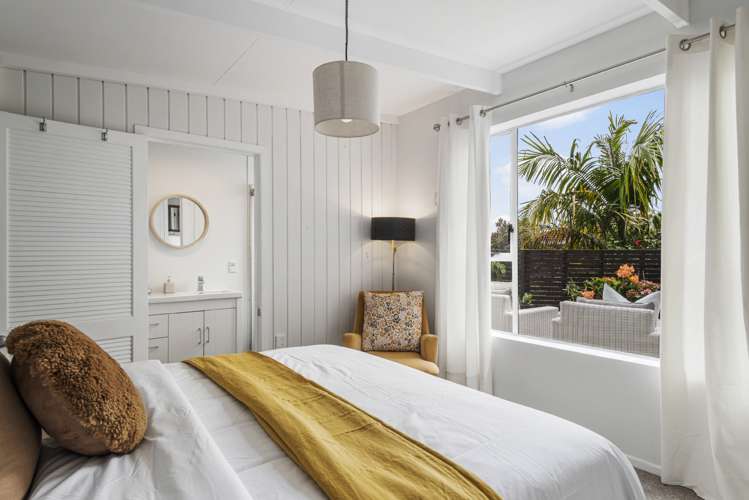 8 Willow Avenue Birkenhead_16