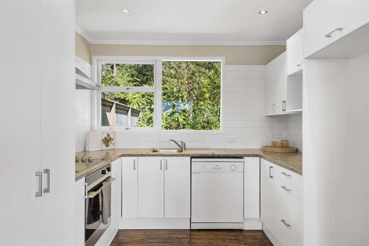 2/39 Saint Peters Street Northcote_10