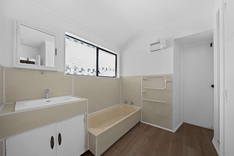 63C Woodward Road Mount Albert_18