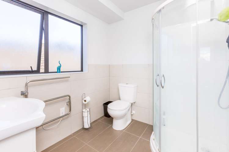 29 King Charles Drive Kingsley Heights_7