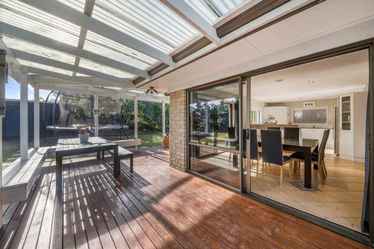 21 Sunningdale Street Wattle Downs_5