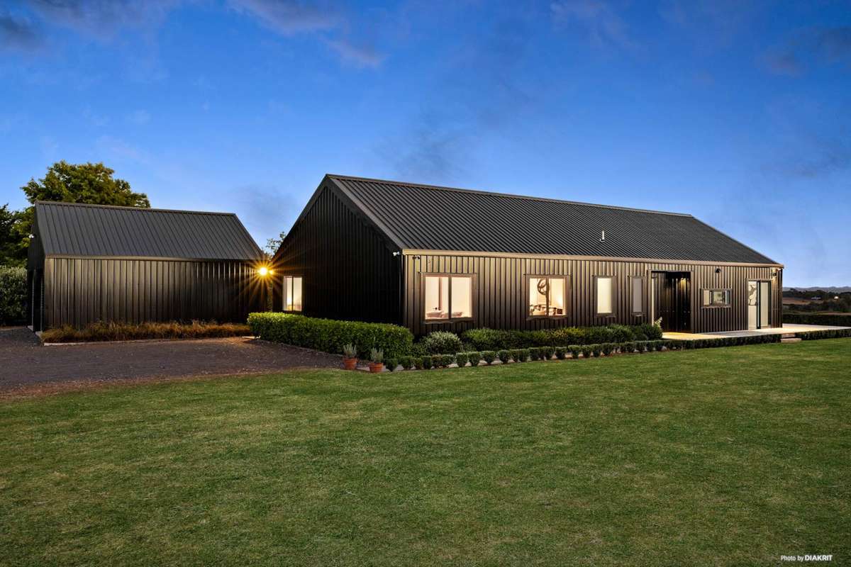 101A Logan Road_0