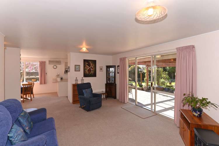 36 Farnham Drive Richmond_1