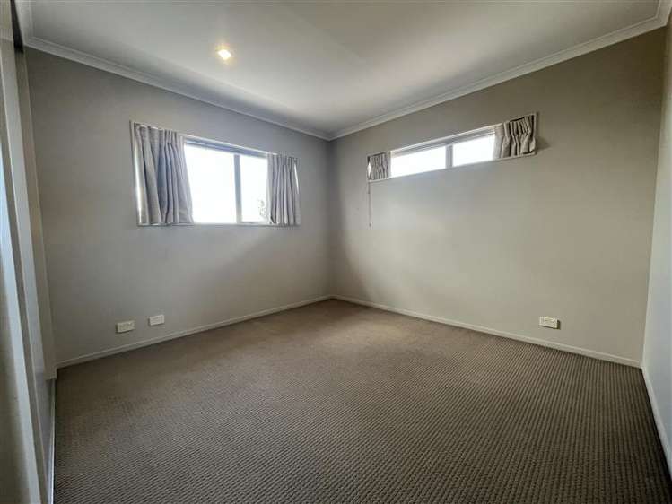 27 Amaretto Ave Flat Bush_7