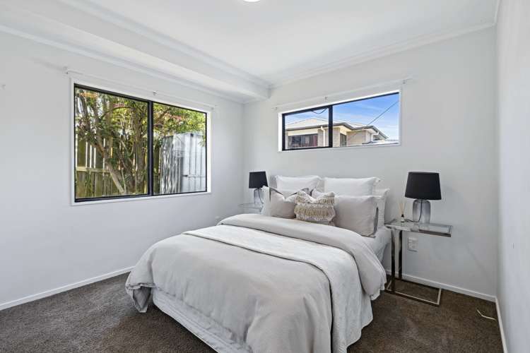 2/48 Barbados Drive Unsworth Heights_14