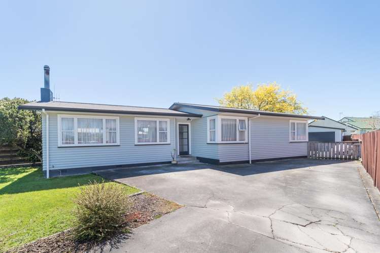 61 Lockhart Avenue Milson_22
