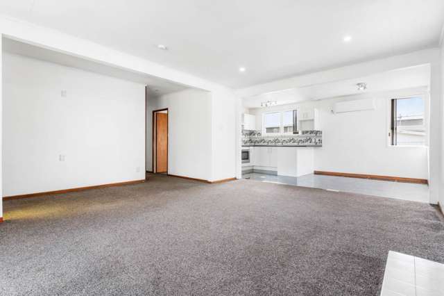 525 Massey Road Mangere_4