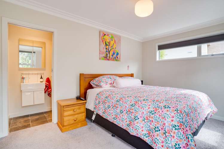 5 Larkins Street Helensburgh_20