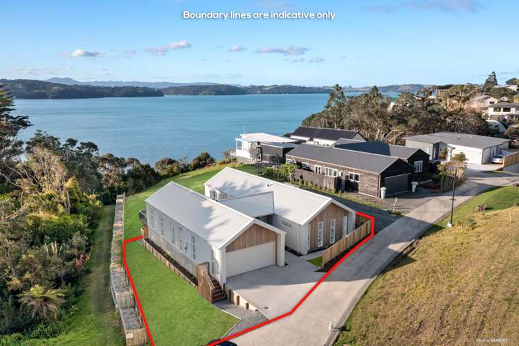 1 Wendy Hood Way Snells Beach_21