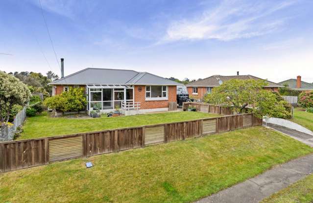 Renovated Starter Opposite Island Park Golf Course