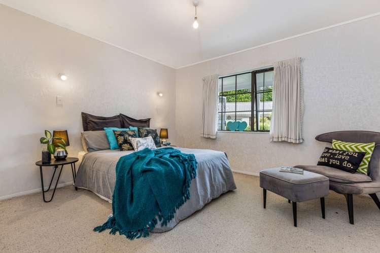 91a Beach Road Mellons Bay_5