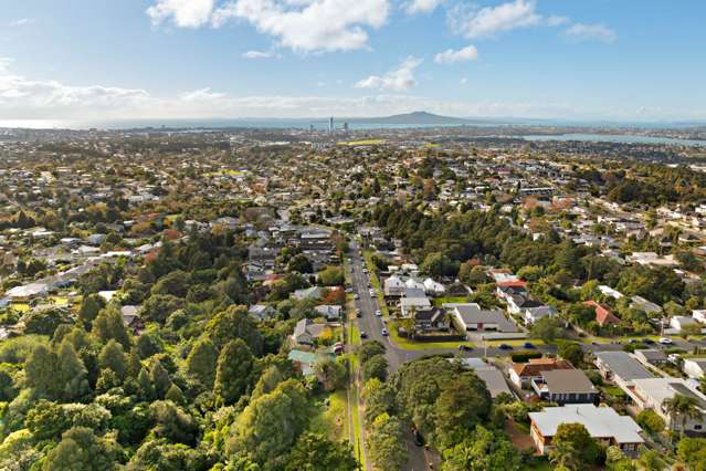 4-6 Moore Street Hillcrest_4