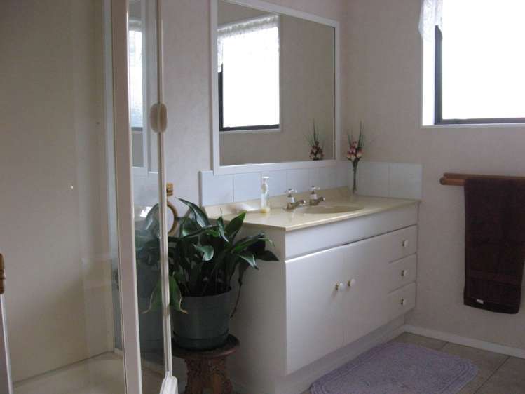 19 Lemonwood Place The Gardens_3