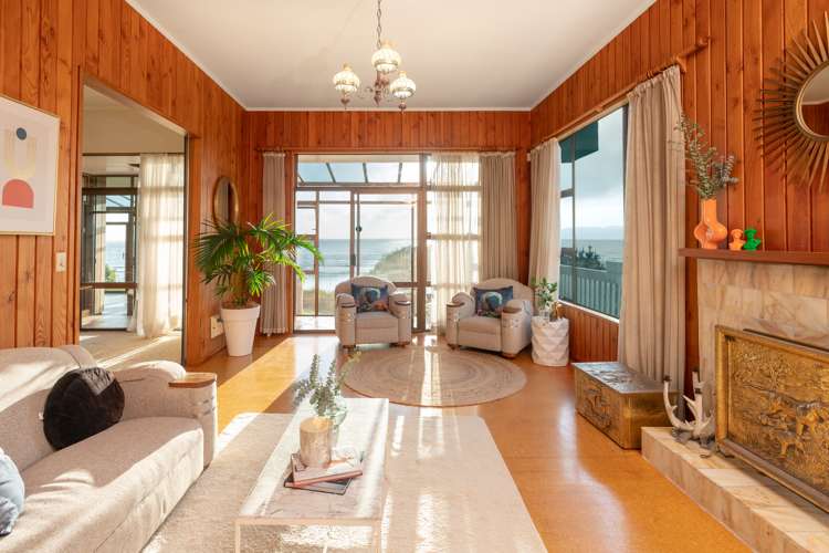 14 Kirkway Raumati Beach_2