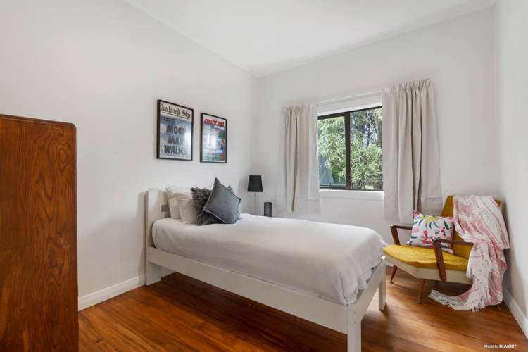 1/18 Buscomb Avenue Henderson_8