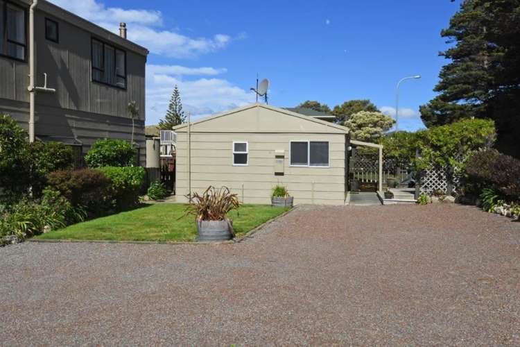 107 Jetty Road Castlepoint_23