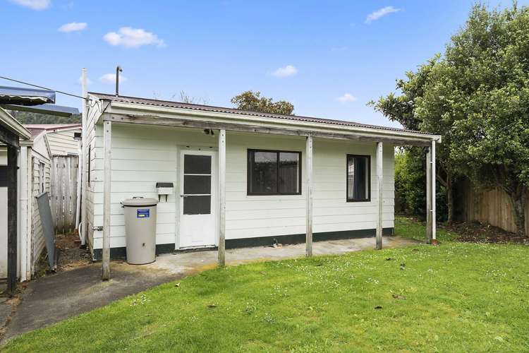 17 Hector Grove Trentham_15