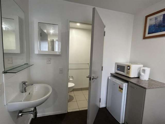 Rm 5/30-31 Poulson Street Addington_3