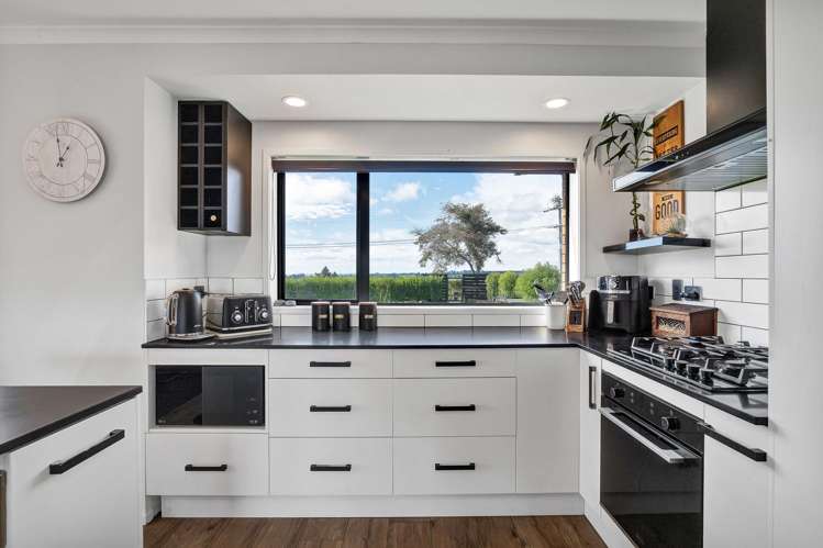 402 Hursthouse Road Tarurutangi_21