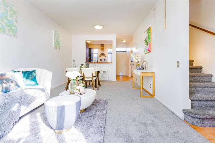 86/2 Armoy Drive East Tamaki_5