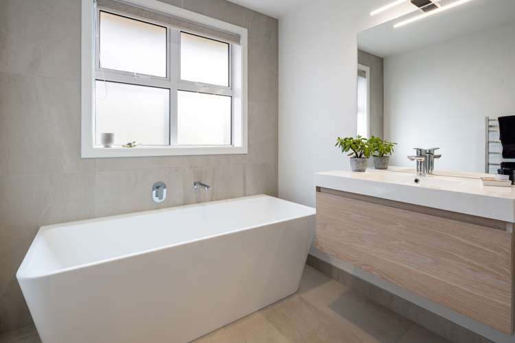 85 Alan Livingston Drive Cambridge_20