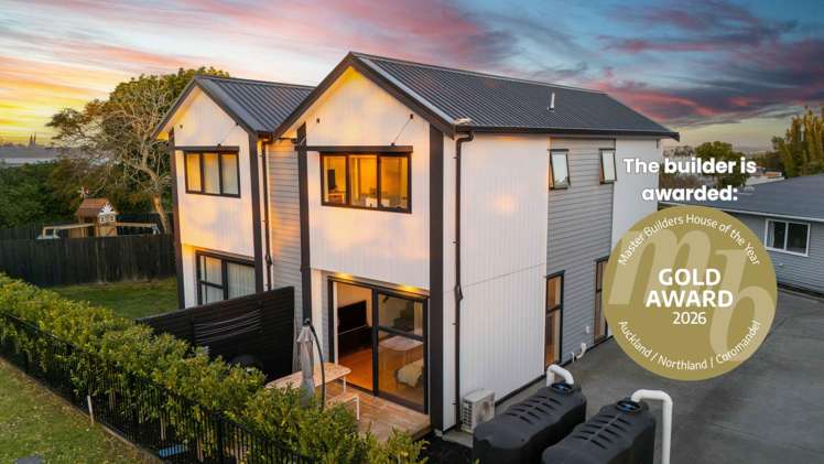 3/111 Hobsonville Road_0