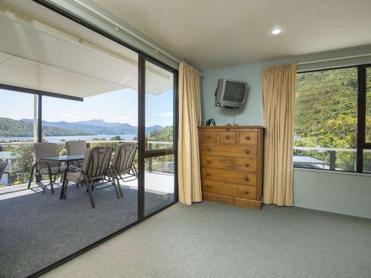 8 Matai Place Waikawa_10