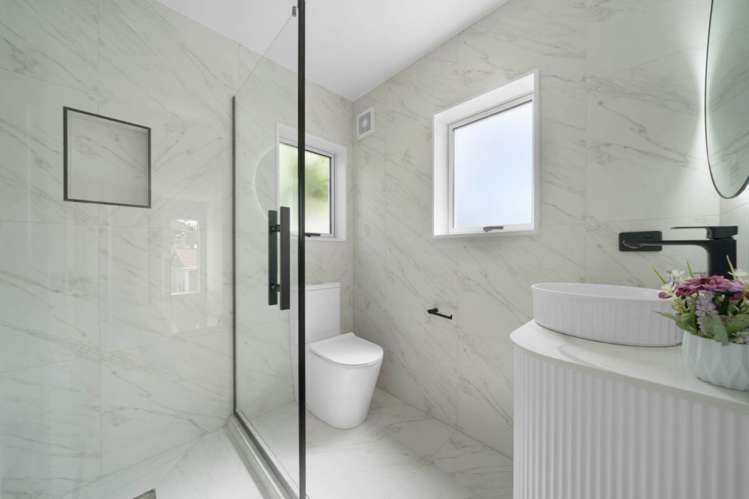 17E Muir Avenue Mangere Bridge_7